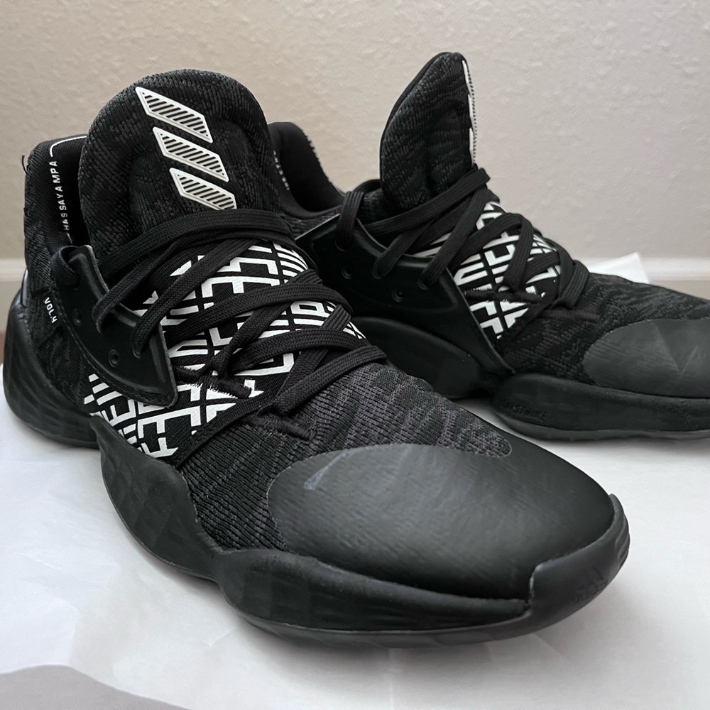 Adidas Harden Vol 4 basketball shoes men size 9
